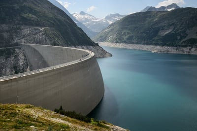 Decarbonizing Concrete with Admixtures
